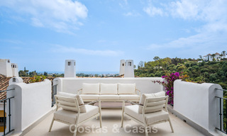 Stylish renovated apartment with sea views for sale in the hills of Marbella - Benahavís 802449 