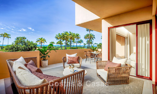 Modernised beachfront apartment with uninterrupted panoramic sea views for sale on the New Golden Mile, Marbella - Estepona 802515 