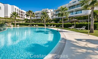 Contemporary apartment for sale in an innovative lifestyle complex in Fuengirola, Costa del Sol 802532 