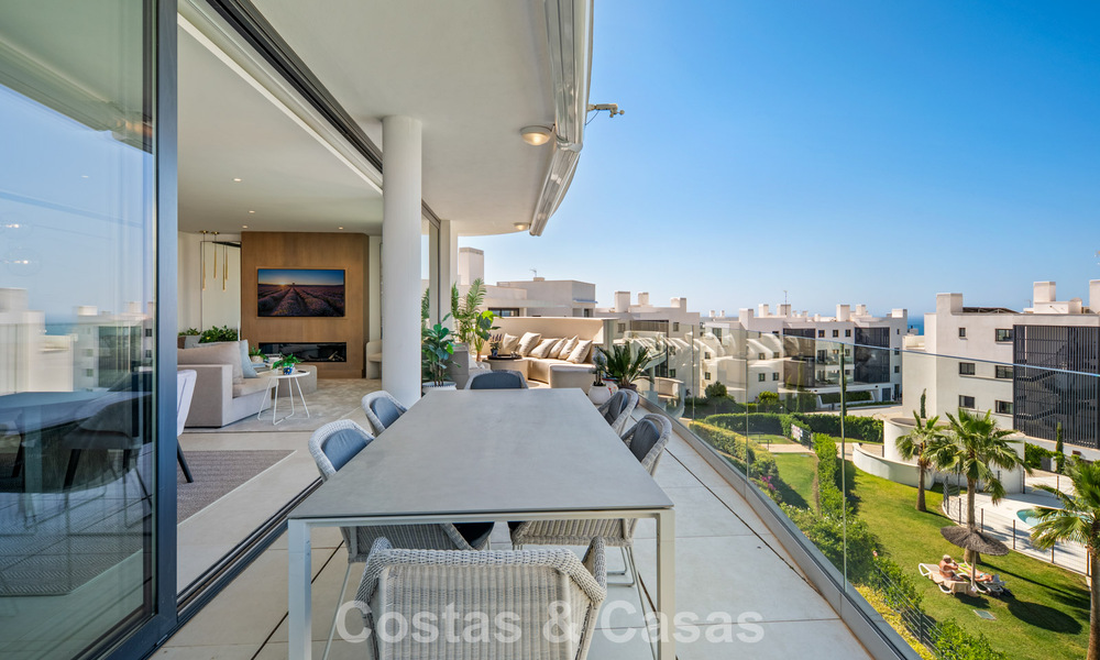 Contemporary apartment for sale in an innovative lifestyle complex in Fuengirola, Costa del Sol 802547