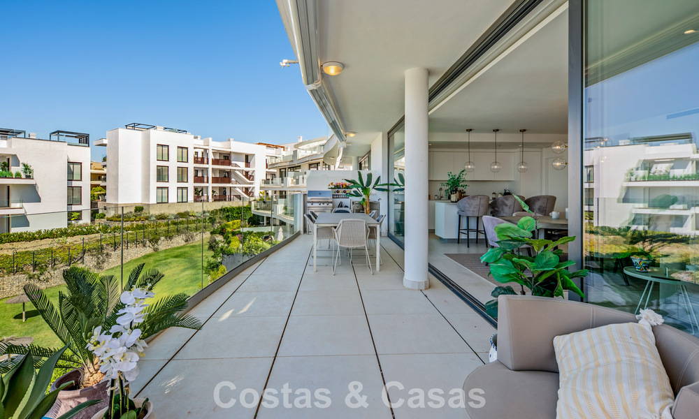 Contemporary apartment for sale in an innovative lifestyle complex in Fuengirola, Costa del Sol 802549