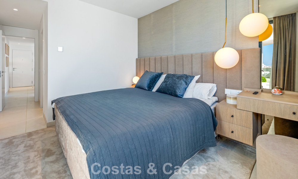 Contemporary apartment for sale in an innovative lifestyle complex in Fuengirola, Costa del Sol 802560