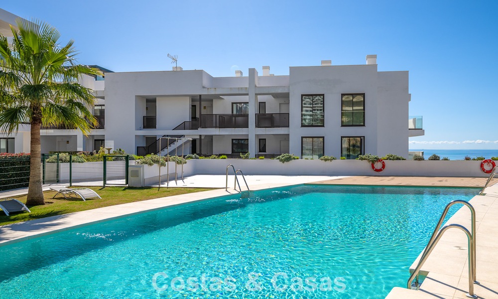 Exclusive contemporary apartments for sale in El Higuerón, Fuengirola, Costa del Sol 802453