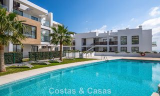 Exclusive contemporary apartments for sale in El Higuerón, Fuengirola, Costa del Sol 802470 