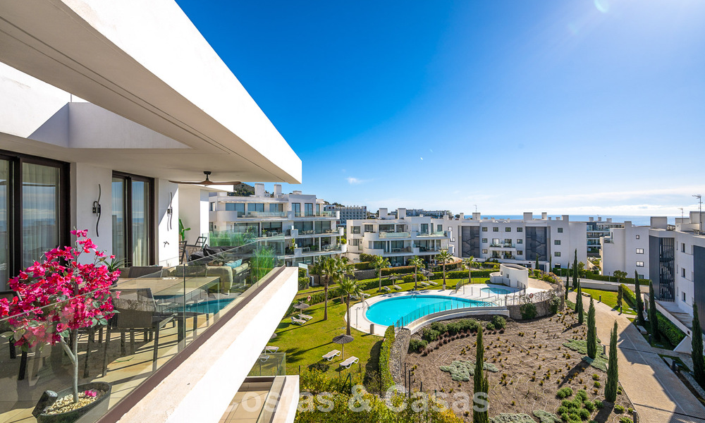 Exclusive contemporary apartments for sale in El Higuerón, Fuengirola, Costa del Sol 802476