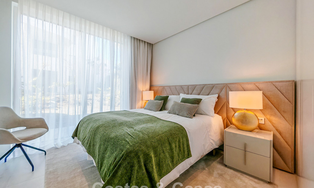 Modern garden apartment with sea views for sale in an exclusive boutique development near Marbella 802614