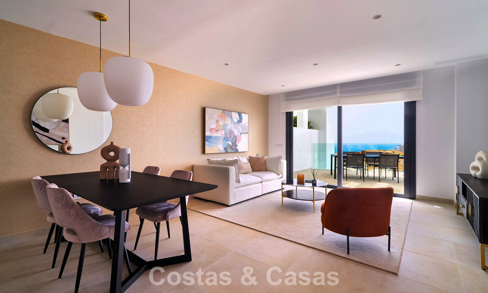 Modern luxury sea-view apartments in El Higuerón, a resort-style development in Fuengirola, Costa del Sol 802679