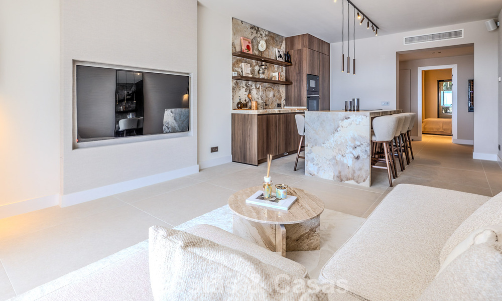 Renovated designer apartment with panoramic sea views for sale in La Quinta, Marbella - Benahavís 802692