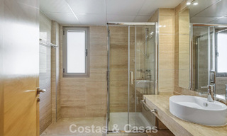 Bright penthouse with panoramic sea views for sale in the Hills of Marbella - Benahavís 802651 