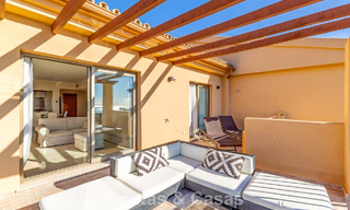 Bright penthouse with panoramic sea views for sale in the Hills of Marbella - Benahavís 802652 