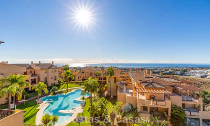 Bright penthouse with panoramic sea views for sale in the Hills of Marbella - Benahavís 802655