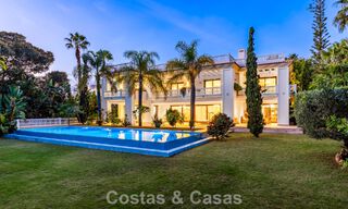 Classic Mediterranean Villa for sale just metres from the beach and golf course on the new golden mile between Marbella and Estepona 802726 
