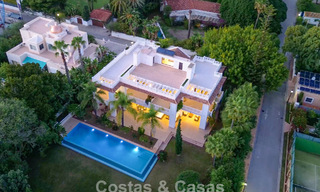 Classic Mediterranean Villa for sale just metres from the beach and golf course on the new golden mile between Marbella and Estepona 802740 