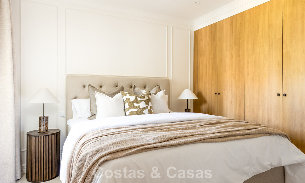 High-quality renovated apartment for sale within walking distance of everything in Nueva Andalucía, Marbella 802755