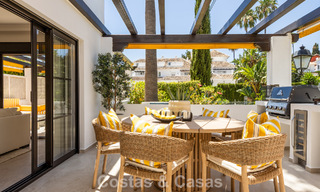 High-quality renovated apartment for sale within walking distance of everything in Nueva Andalucía, Marbella 802760 
