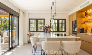 High-quality renovated apartment for sale within walking distance of everything in Nueva Andalucía, Marbella 802765 