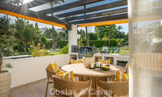 High-quality renovated apartment for sale within walking distance of everything in Nueva Andalucía, Marbella 802773 