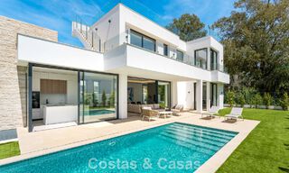 Luxury modern designer villa with swimming pool for sale on the New Golden Mile, Close to San Pedro - Marbella 802795 