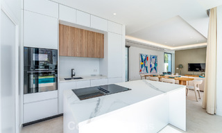 Luxury modern designer villa with swimming pool for sale on the New Golden Mile, Close to San Pedro - Marbella 802818 