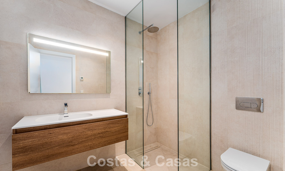 Luxury modern designer villa with swimming pool for sale on the New Golden Mile, Close to San Pedro - Marbella 802825