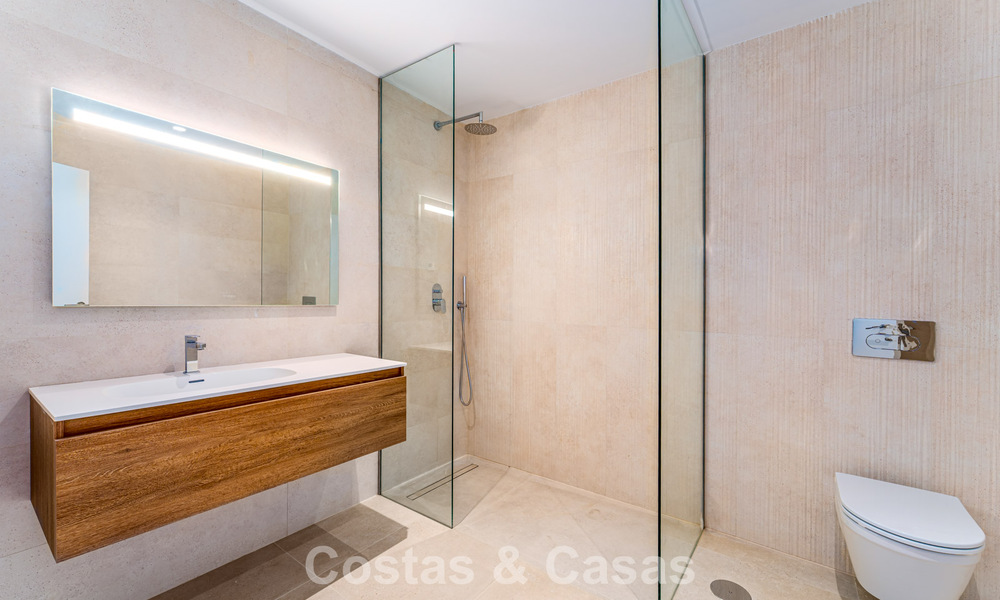 Luxury modern designer villa with swimming pool for sale on the New Golden Mile, Close to San Pedro - Marbella 802827