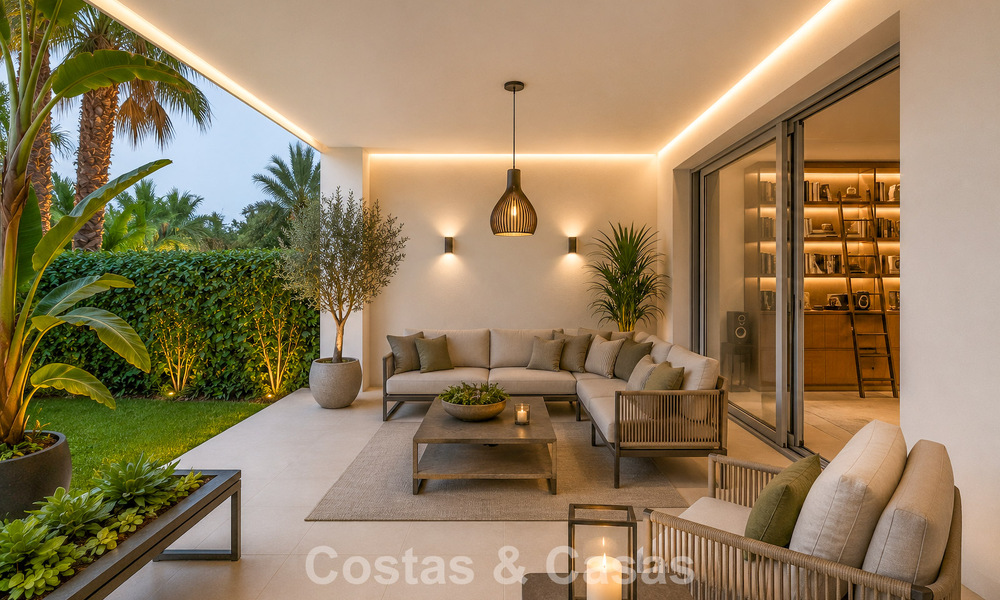 Semi-detached villa with excellent potential for sale, frontline golf in Nueva Andalucía, Marbella 802871