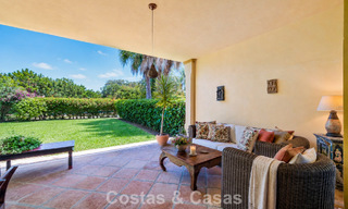 Semi-detached villa with excellent potential for sale, frontline golf in Nueva Andalucía, Marbella 802880 
