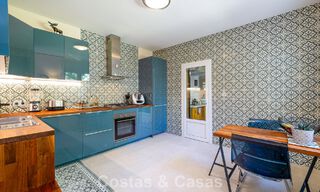 Semi-detached villa with excellent potential for sale, frontline golf in Nueva Andalucía, Marbella 802894 