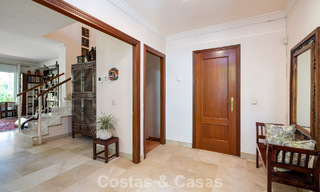 Semi-detached villa with excellent potential for sale, frontline golf in Nueva Andalucía, Marbella 802897 