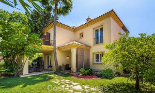 Semi-detached villa with excellent potential for sale, frontline golf in Nueva Andalucía, Marbella 802917 