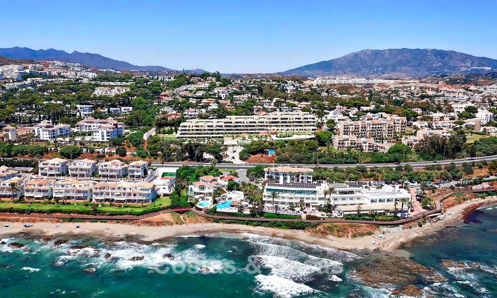 Modern new-build apartments walking distance to the beach with panoramic sea views for sale in La Cala de Mijas, Costa del Sol 802949