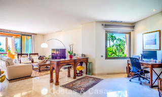Spacious, luxury apartment for sale with sea view in an exclusive complex on Marbella’s Golden Mile 802959 