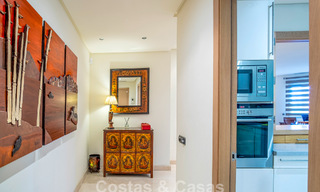 Spacious, luxury apartment for sale with sea view in an exclusive complex on Marbella’s Golden Mile 802980 