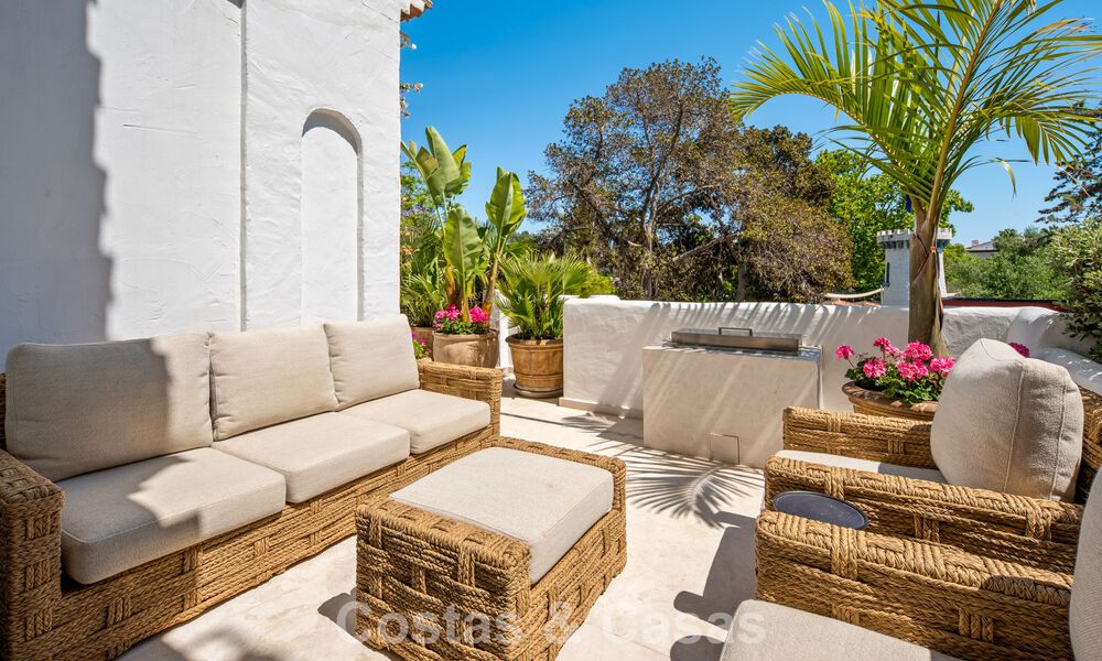 Exclusively renovated luxury apartment for sale in Puente Romano, Marbella 802991