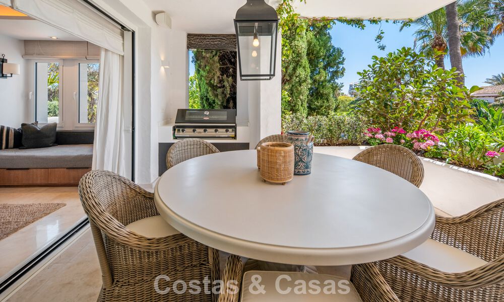Exclusively renovated luxury apartment for sale in Puente Romano, Marbella 803018