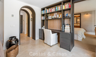 Exclusively renovated luxury apartment for sale in Puente Romano, Marbella 803025 