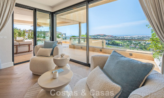Exclusive, modern duplex penthouse with panoramic sea views for sale in Nueva Andalucía, Marbella 803039 