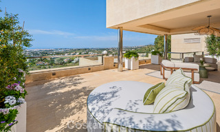 Exclusive, modern duplex penthouse with panoramic sea views for sale in Nueva Andalucía, Marbella 803041 