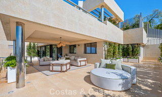 Exclusive, modern duplex penthouse with panoramic sea views for sale in Nueva Andalucía, Marbella 803042 