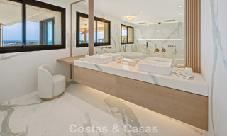 Exclusive, modern duplex penthouse with panoramic sea views for sale in Nueva Andalucía, Marbella 803047 