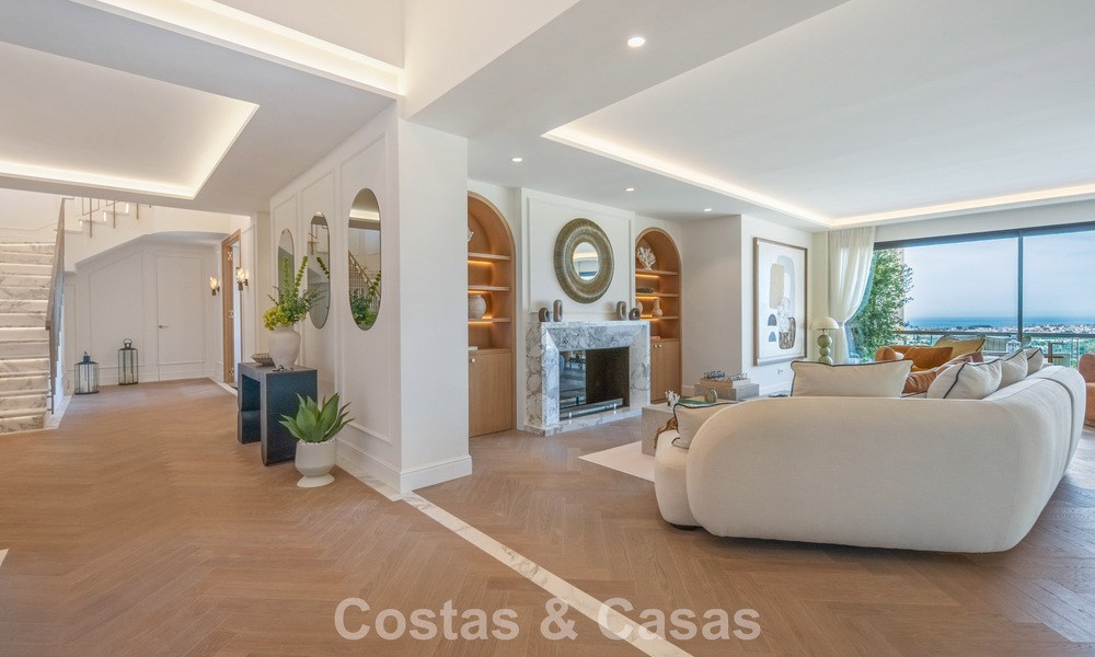 Exclusive, modern duplex penthouse with panoramic sea views for sale in Nueva Andalucía, Marbella 803062
