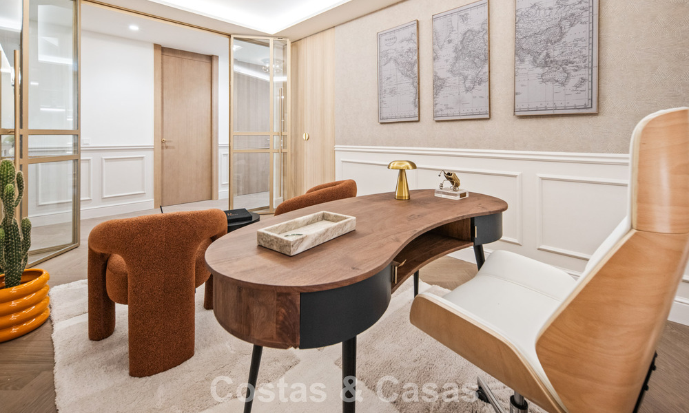 Exclusive, modern duplex penthouse with panoramic sea views for sale in Nueva Andalucía, Marbella 803085