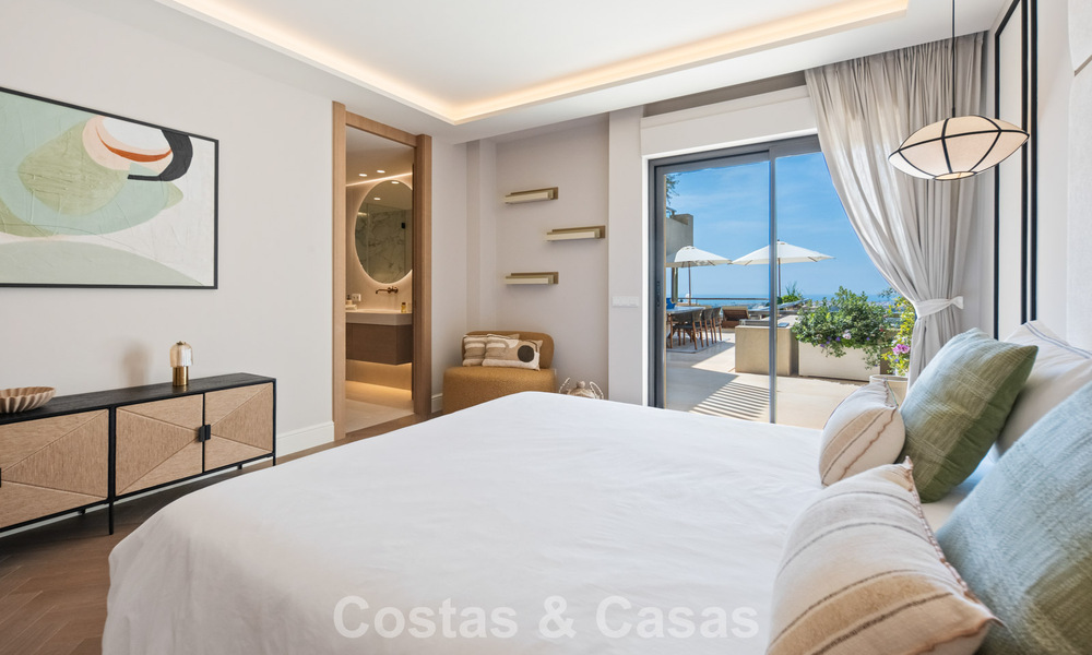 Exclusive, modern duplex penthouse with panoramic sea views for sale in Nueva Andalucía, Marbella 803090