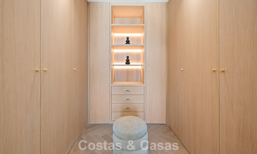 Exclusive, modern duplex penthouse with panoramic sea views for sale in Nueva Andalucía, Marbella 803091