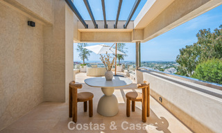 Exclusive, modern duplex penthouse with panoramic sea views for sale in Nueva Andalucía, Marbella 803103 