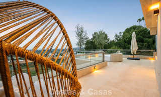 Exclusive, modern duplex penthouse with panoramic sea views for sale in Nueva Andalucía, Marbella 803126 