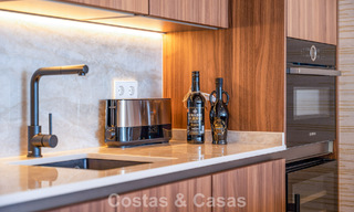 Luxury frontline marina apartment for sale with direct marina views in Puerto Banús, Marbella 803171 