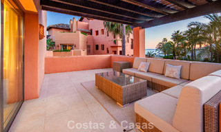 First-class duplex penthouse for sale in a beachfront development in Los Monteros, East Marbella 803247 
