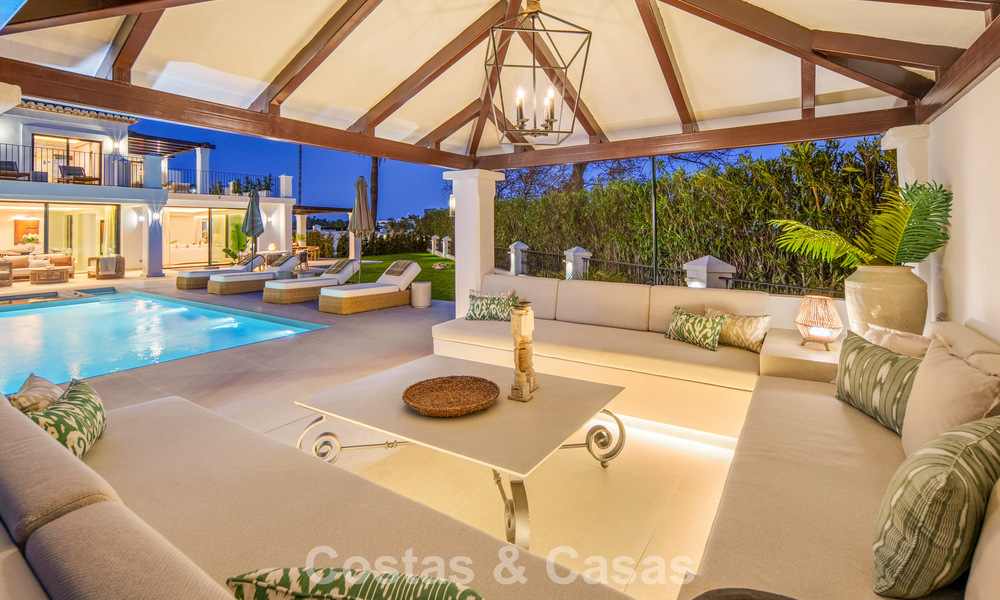 Luxurious mediterranean villa for sale, frontline golf in a prestigious urbanisation in Nueva Andalucía, Marbella 803263
