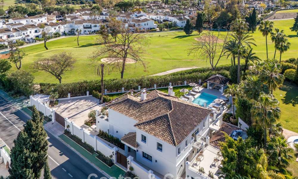 Luxurious mediterranean villa for sale, frontline golf in a prestigious urbanisation in Nueva Andalucía, Marbella 803270